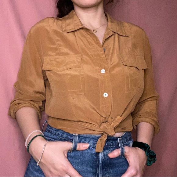 Button down blouse - Picture 2 of 2